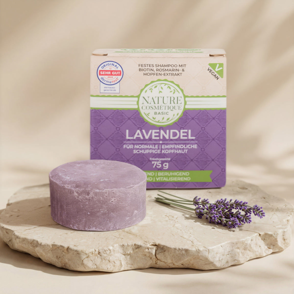 Nature Cosmétique Festes Shampoo Lavendel mit Lavendel