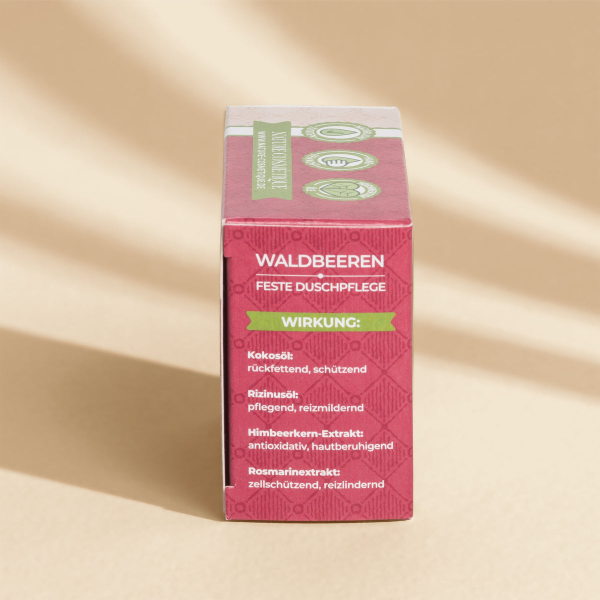 Nature Cosmétique Hand- und Körperseife Waldbeeren Seitenansicht