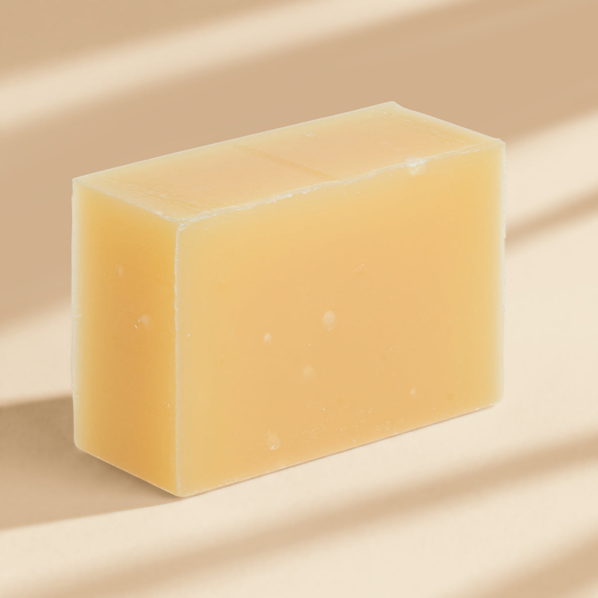 Nature Cosmétique Hand- und Körperseife Zitronengras ohne Verpackung