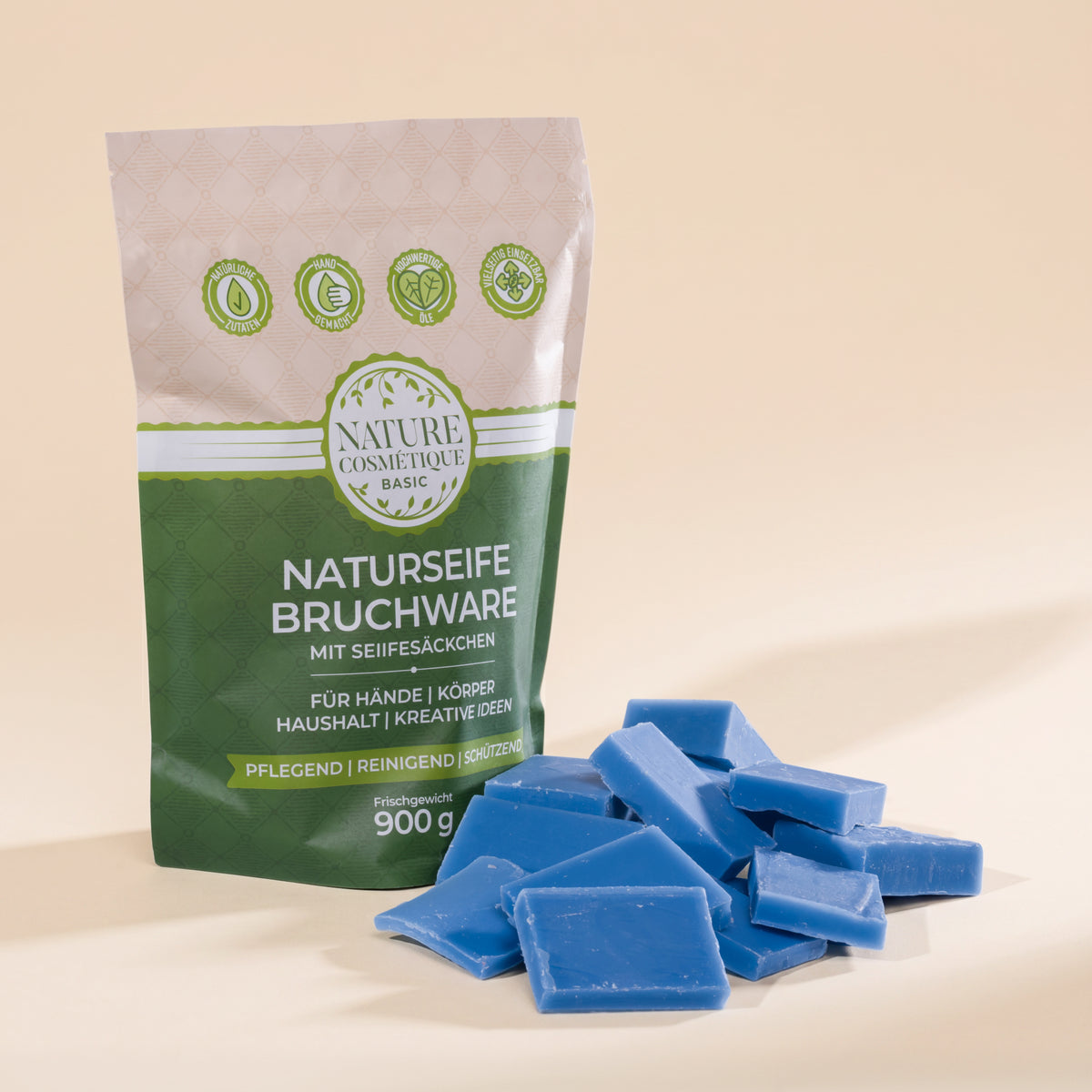 Nature Cosmétique BIO Bruchseife Feige Vorderseite und Seifenstückchen
